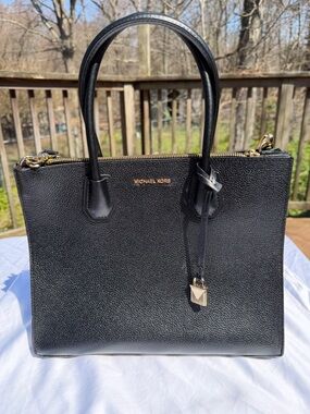 Michael Kors Mercer Black Leather Satchel/tote